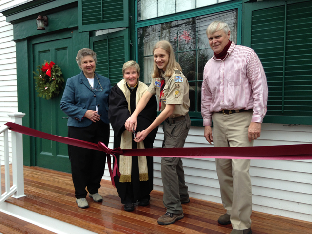ribbon cutting 640 x 480
